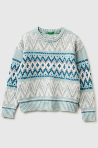 Pleten pulover z žakarskim vzorcem