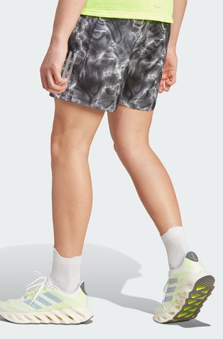 ADIDAS Own the Run vzorčaste kratke hlače Siva - Gray 2