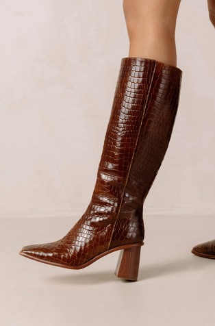 East Alli Croc Boots