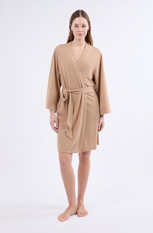 Lorie Robe