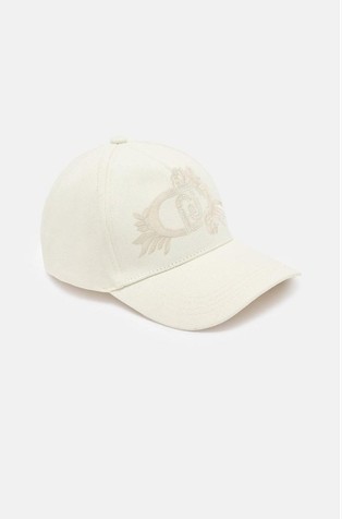 Baseball cap with logo