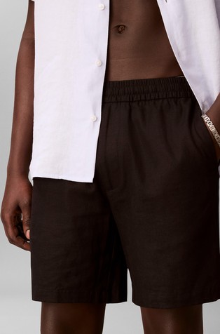 Kratke hlače iz lanene mešanice z zatezno vrvico