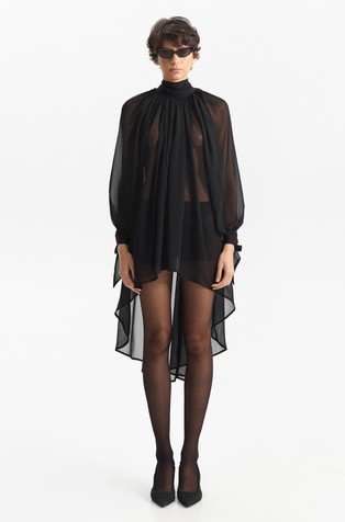 Prosojna obleka s trakom za zavezovanje ob ovratniku