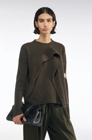 Vanna pleten pulover z naborkom