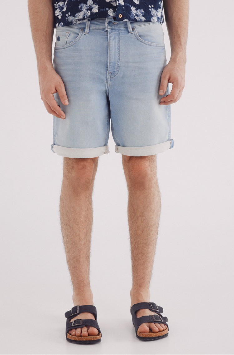 SPRINGFIELD Slim fit denim kratke hlače s spranim videzom Modra - Blue 