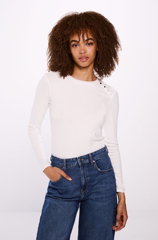 T-shirt with buttons on the armhole