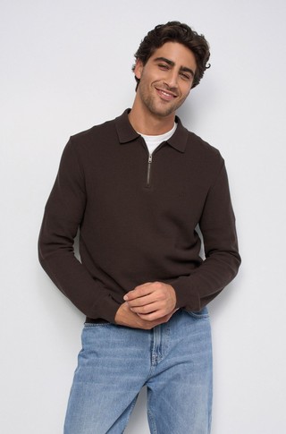 Half-zip knitted jumper