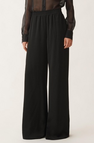 Wide leg trosers in viscose satin