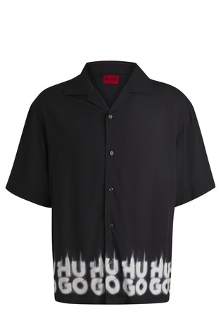 Oversized fit viskozna srajca z logo obrobo