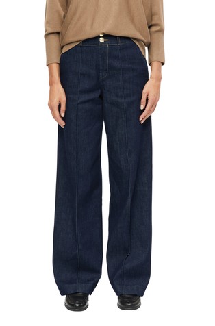 High rise jeans with wide legs