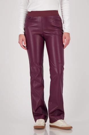 Straight-leg leather trousers with elasticated waistband
