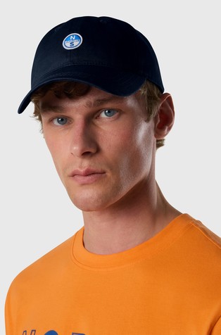 Cotton baseball cap with logo patch