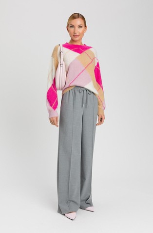 Wide trousers with drawstring waist