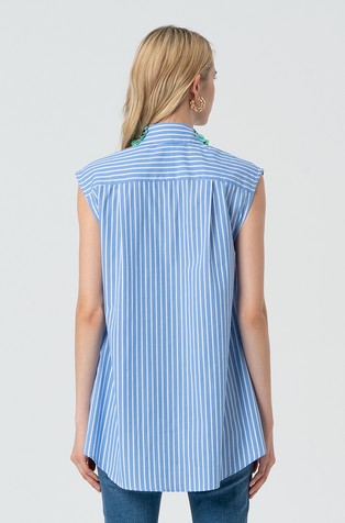 FRACOMINA Sleeveless shirt with colorfull stones Blue / White 2