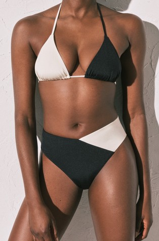 Spodnji del kopalk z visokim pasom in barvnimi bloki